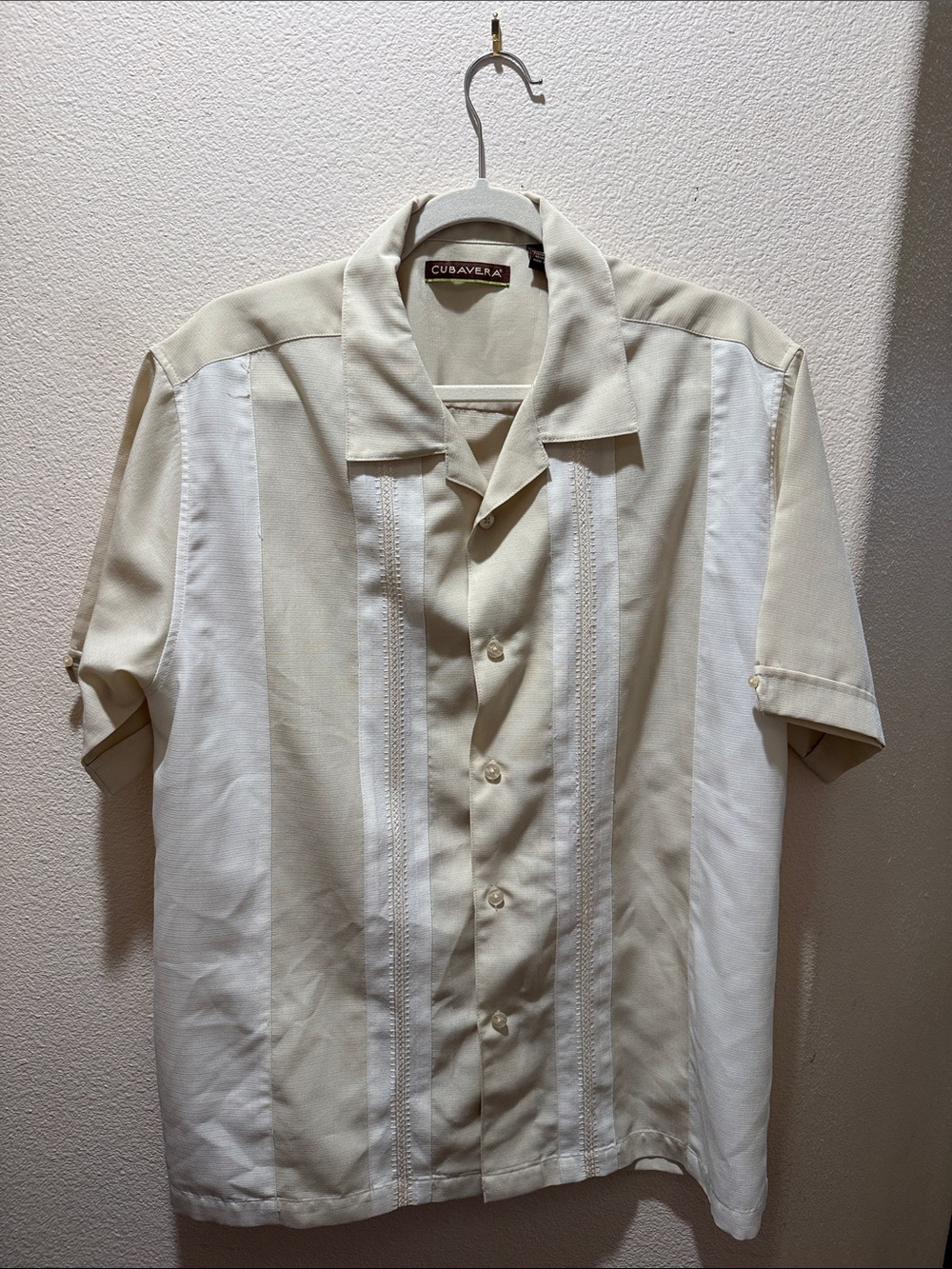 Cubavera Two-Tone Cream and White Short-Sleeve Guayabera Button-Down